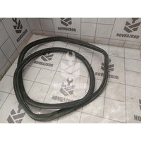 Уплотнитель VW Passat B5 96-00