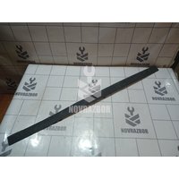 Молдинг передней левой двери Volvo 440 1992-1994