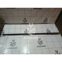 Накладка стекла переднего левого Chevrolet Lanos 2004+