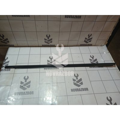 Накладка стекла переднего левого Chevrolet Lanos 2004+ Накладка стекла переднего левого Chevrolet Lanos 2004+