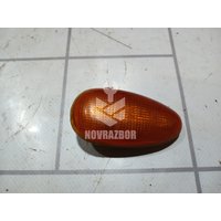 Повторитель на крыло желтый Chevrolet Lanos 2004+