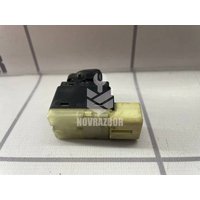 Кнопка стеклоподъемника Chevrolet Aveo T200 03-08