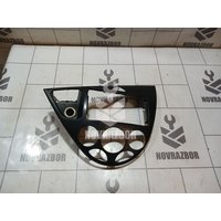 Рамка магнитолы Ford Focus 1 1998-2004