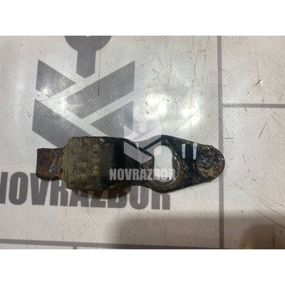 Кронштейн крепления переднего стабилизатора Renault Logan 2005-2014 Кронштейн крепления переднего стабилизатора Renault Logan 2005-2014