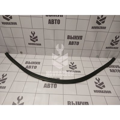 Уплотнитель Renault Logan 2005-2014