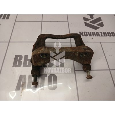 Скоба суппорта переднего Renault Logan 2005-2014 Скоба суппорта переднего Renault Logan 2005-2014