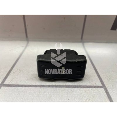 Кнопка стеклоподъемника Renault Logan 2005-2014