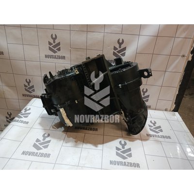 Корпус отопителя Peugeot 307 2001-2008 Корпус отопителя Peugeot 307 2001-2008