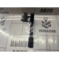 Крючок капота Renault Megane 3 09-16