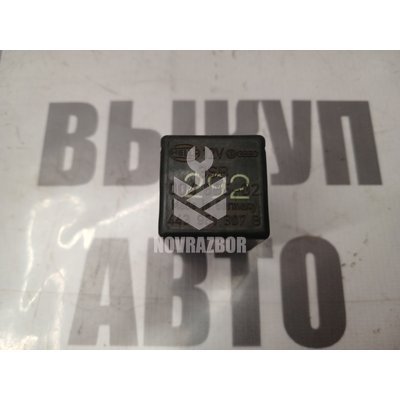 Реле Audi 80  90  B3  86-91