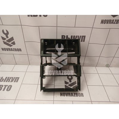 Накладка декоративная Audi 80  90  B3  86-91