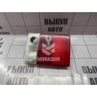 Фонарь задний внутренний правый Audi 80 90 B3 86-91