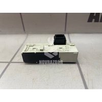 Часы Renault Megane 3 09-16