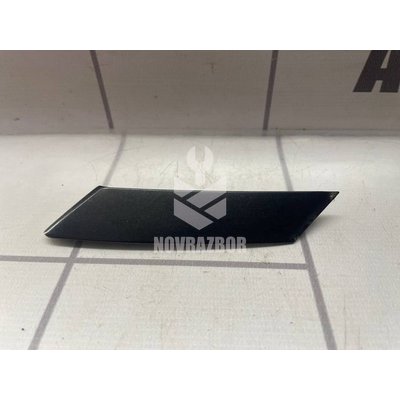 Накладка стойки Audi 80 90 B3 86-91 Накладка стойки Audi 80 90 B3 86-91