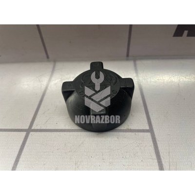 Крышка расширительного бачка Audi 80 90 B3 86-91 Крышка расширительного бачка Audi 80 90 B3 86-91