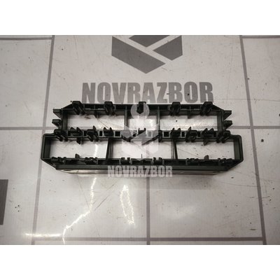 Кронштейн (сопут. товар) Audi A6 (C4) 1994-1997 Кронштейн (сопут. товар) Audi A6 (C4) 1994-1997