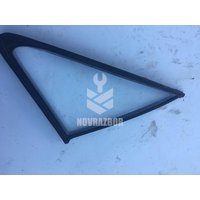 Стекло двери передней левой (форточка) VW Golf 2 Jetta 2 83-92