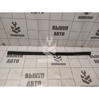 Накладка стекла переднего правого Ford Focus 2 05-08