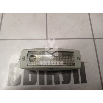 Плафон салонный Skoda Yeti 2009-2018 Плафон салонный Skoda Yeti 2009-2018