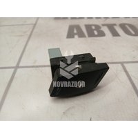 Кнопка стеклоподъемника Skoda Yeti 2009-2018