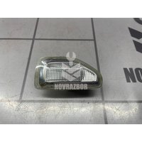 Повторитель на крыло левый белый Renault Logan 2 14-18