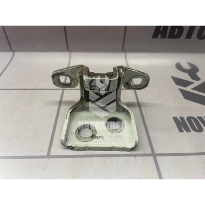 Петля двери Renault Logan 2 14-18