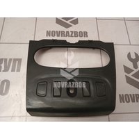 Накладка (кузов внутри) Renault Logan 2 14-18