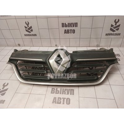 Решетка радиатора Renault Logan 2 14-18