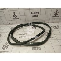 Уплотнитель Skoda Yeti 2009-2018