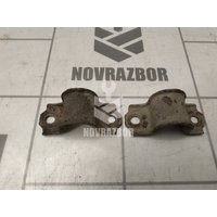 Кронштейн крепления заднего стабилизатора Hyundai Elantra 3 00-05