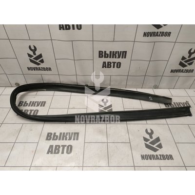 Уплотнитель Renault Logan 2 14-18 Уплотнитель Renault Logan 2 14-18
