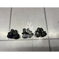 Болт Hyundai Elantra 3  00-05