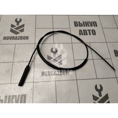 Трос открывания капота Skoda Yeti 2009-2018 Трос открывания капота Skoda Yeti 2009-2018