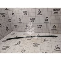 Уплотнитель капота Ford Fiesta 2001-2007