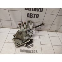 Кронштейн двигателя правый Ford Fiesta 2001-2007