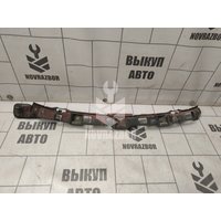 Направляющая бампера Opel Astra H / Family 2004 >