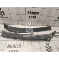 Решетка стеклоочистителя VW Passat  B3  1988-1993