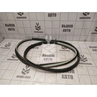 Уплотнитель двери Opel Astra H / Family 2004 >