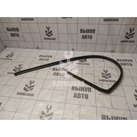 Уплотнитель двери Opel Astra H / Family 2004 >