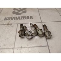 Болт колесный Opel Astra H / Family 2004 >