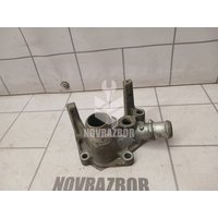 Фланец двигателя системы охлаждения Ford Focus 2 05-08