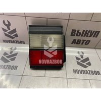 Фонарь задний внутренний левый VW Passat B3 1988-1993