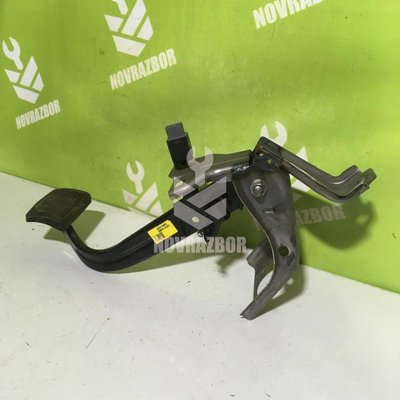 Педаль тормоза Hyundai Solaris 2010-2017 Педаль тормоза Hyundai Solaris 2010-2017