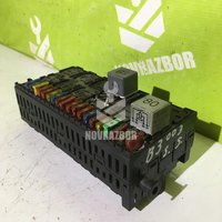 Блок предохранителей VW Passat  B3  1988-1993