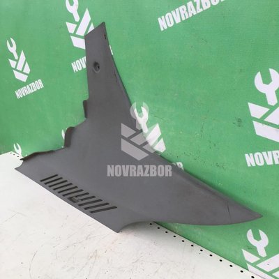 Накладка стойки Renault Logan 2005-2014