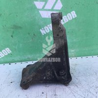 Кронштейн двигателя правый VW Passat  B3  1988-1993