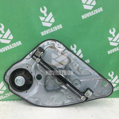 Стеклоподъемник механ. задний левый Ford Focus 2 08-11