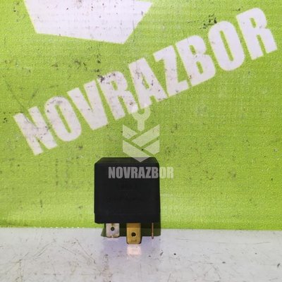 Реле VW Passat B5+ 00-05