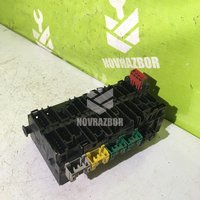 Блок предохранителей VW Golf 3 Vento 91-97