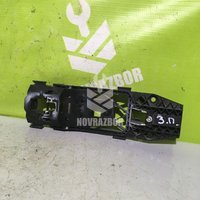 Кронштейн ручки VW Tiguan 2011-2016